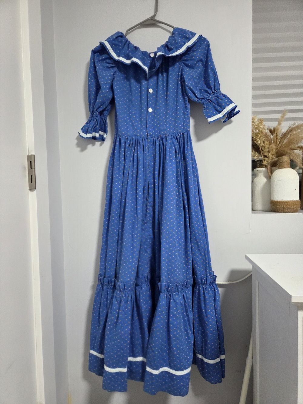 Gunne Sax Expired Handmade Prairue ÞBlue Ruffled Midi Dress with Puff Sleeves
